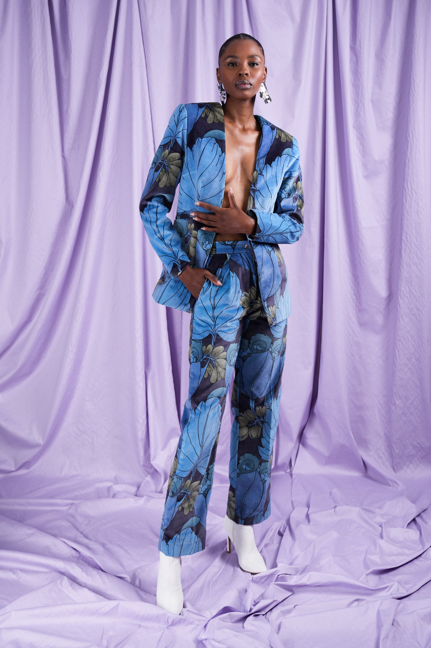 Velvet Floral Blazer (ML107)