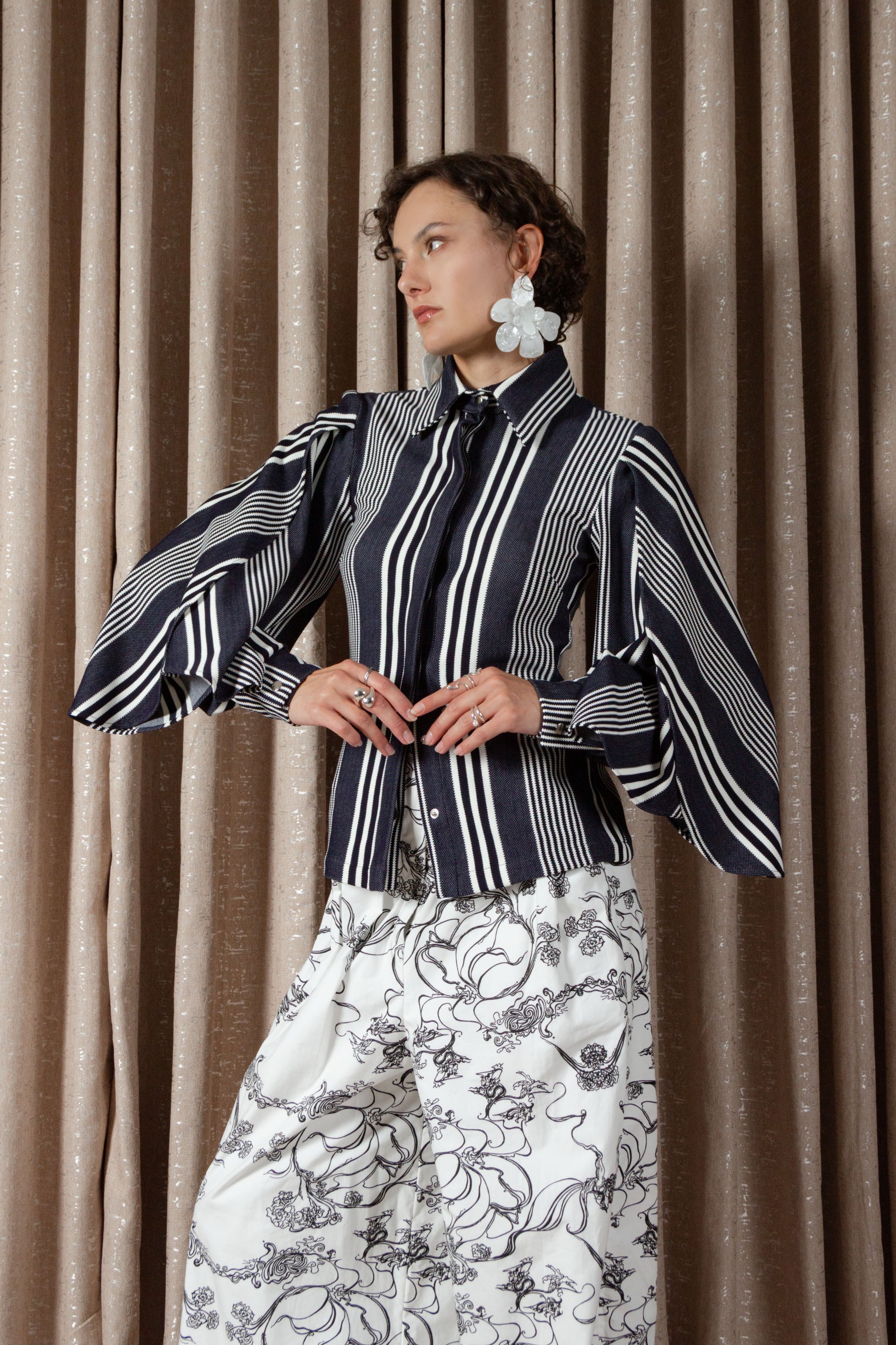 Bold Stripe Petal Sleeve Shirt (ML199)