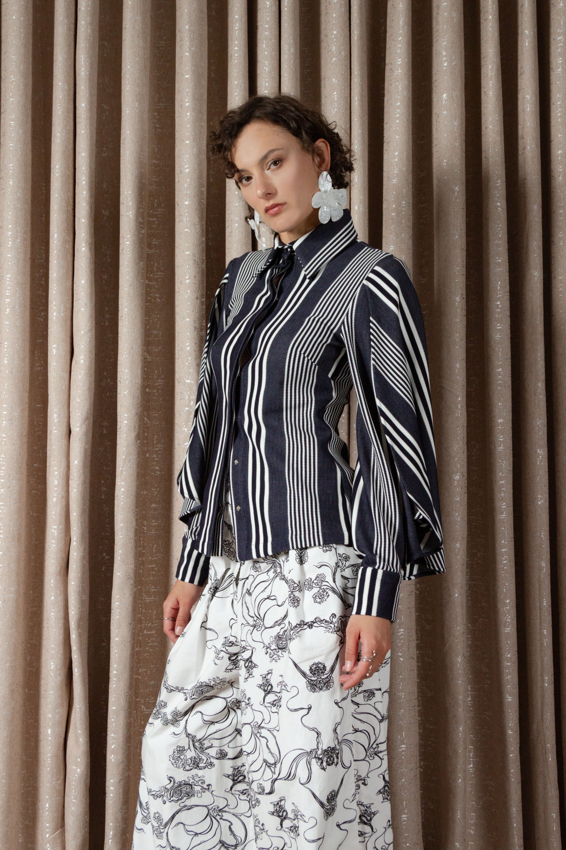 Bold Stripe Petal Sleeve Shirt (ML199)