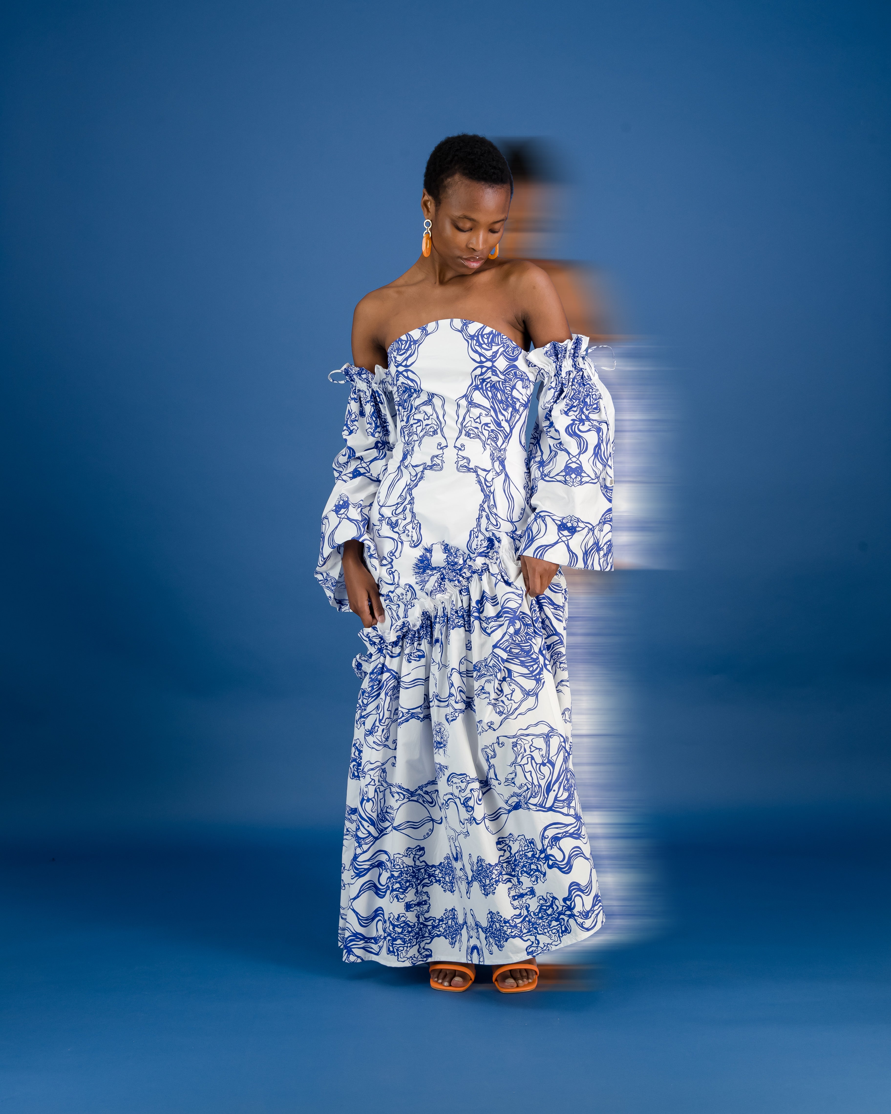 Off-Shoulder Flutter Dress King's Plate Blue White Dress